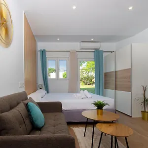 Estudio Bajo Con Piscina Apartamento